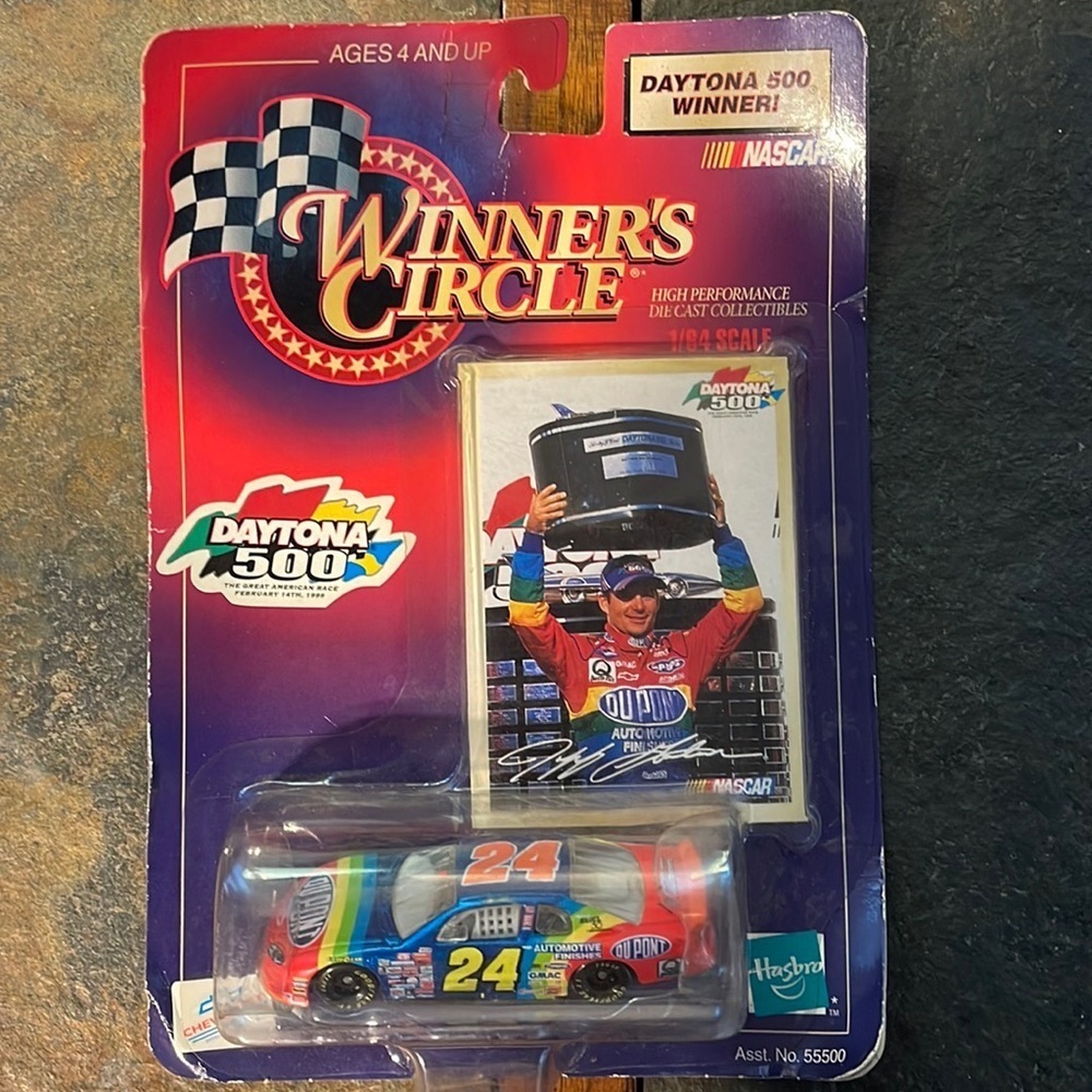 Jeff Gordon NASCAR Winners Circle 1999 Daytona 500 with Card and small car